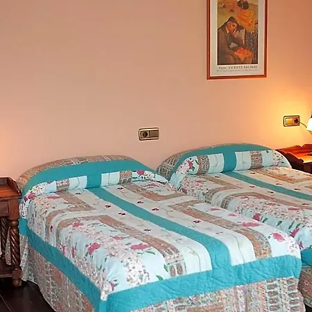 Esmeralda Guest house 3*