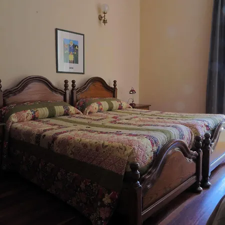 Πανσιόν Esmeralda 3*