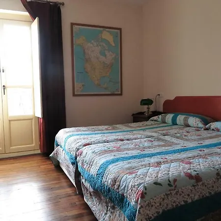 Esmeralda 3* Comillas