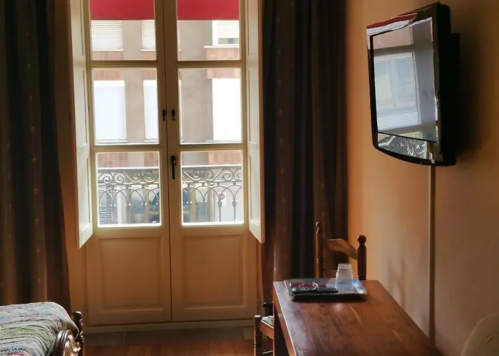 埃斯梅拉达旅馆 3*