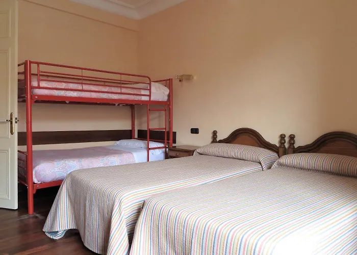 招待所 埃斯梅拉达旅馆 柯米拉斯