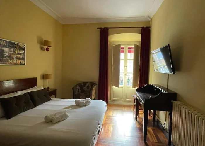 Gæstehus Esmeralda 3*